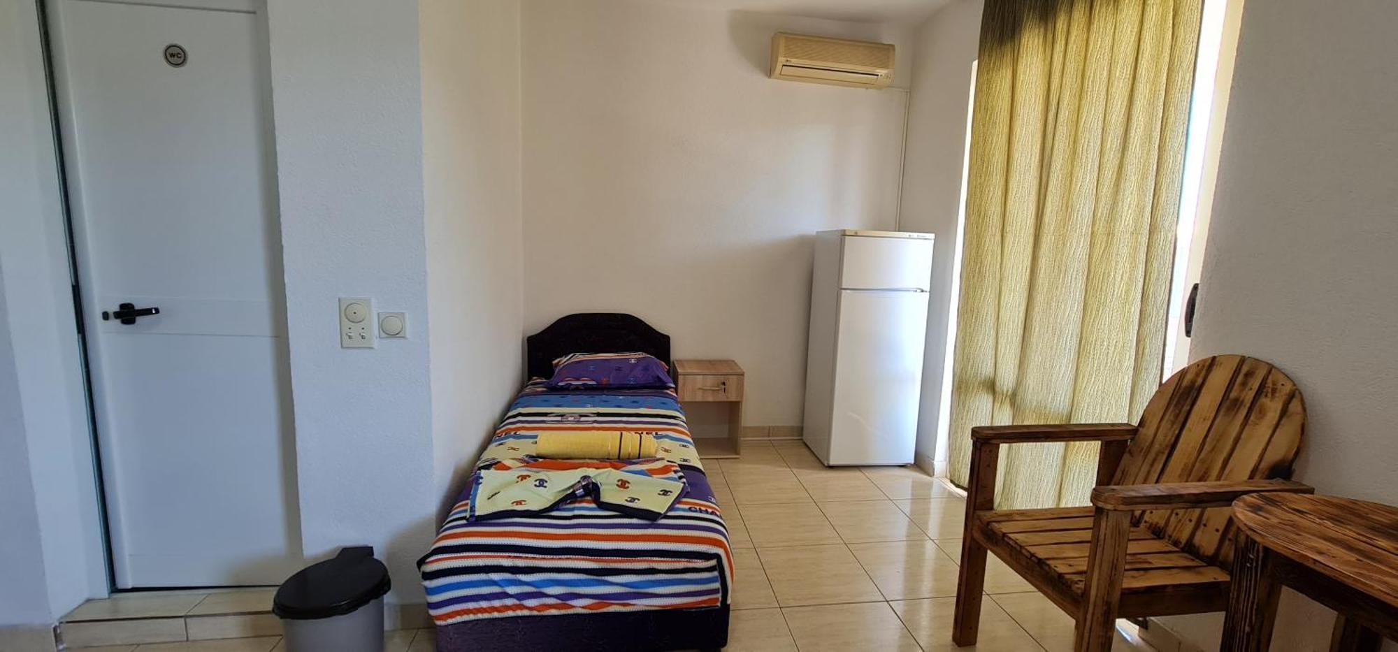 Kurt Apartaments Ulcinj Bilik gambar