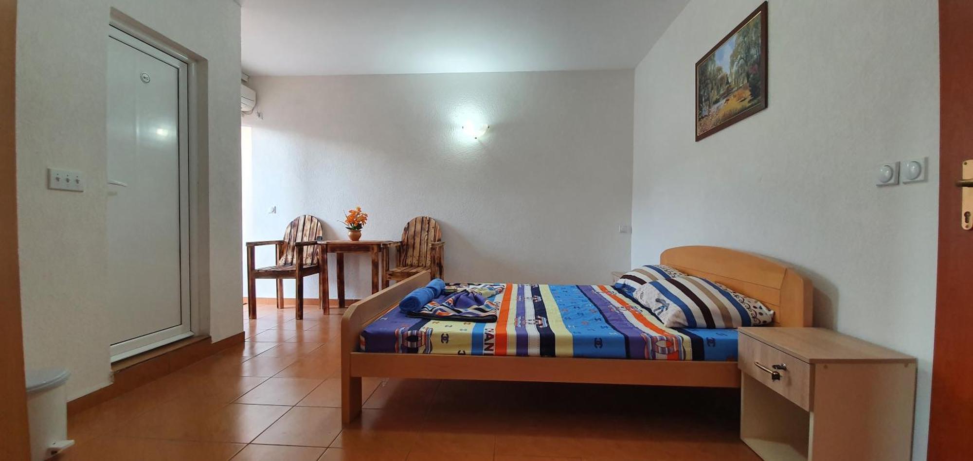 Kurt Apartaments Ulcinj Bilik gambar