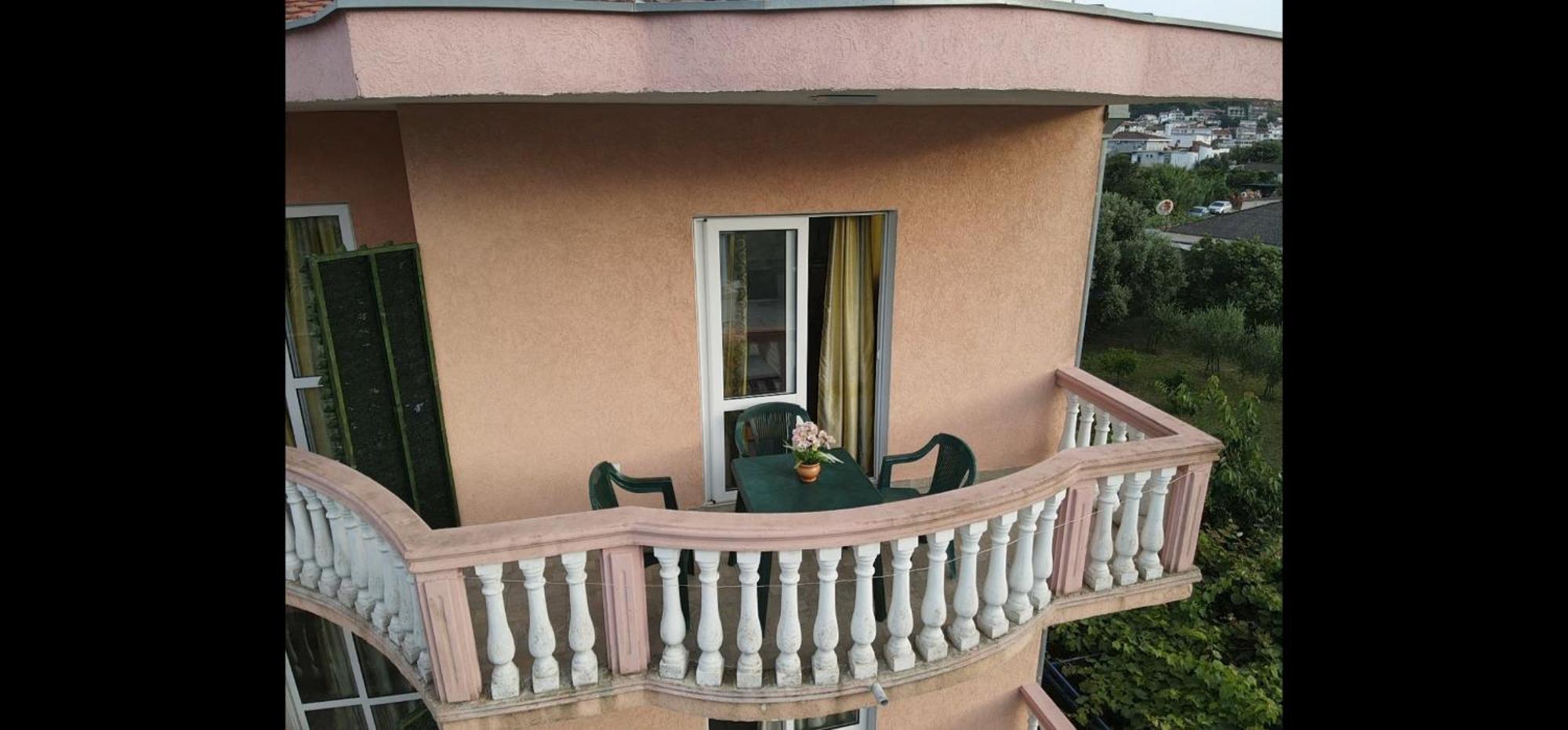 Kurt Apartaments Ulcinj Luaran gambar