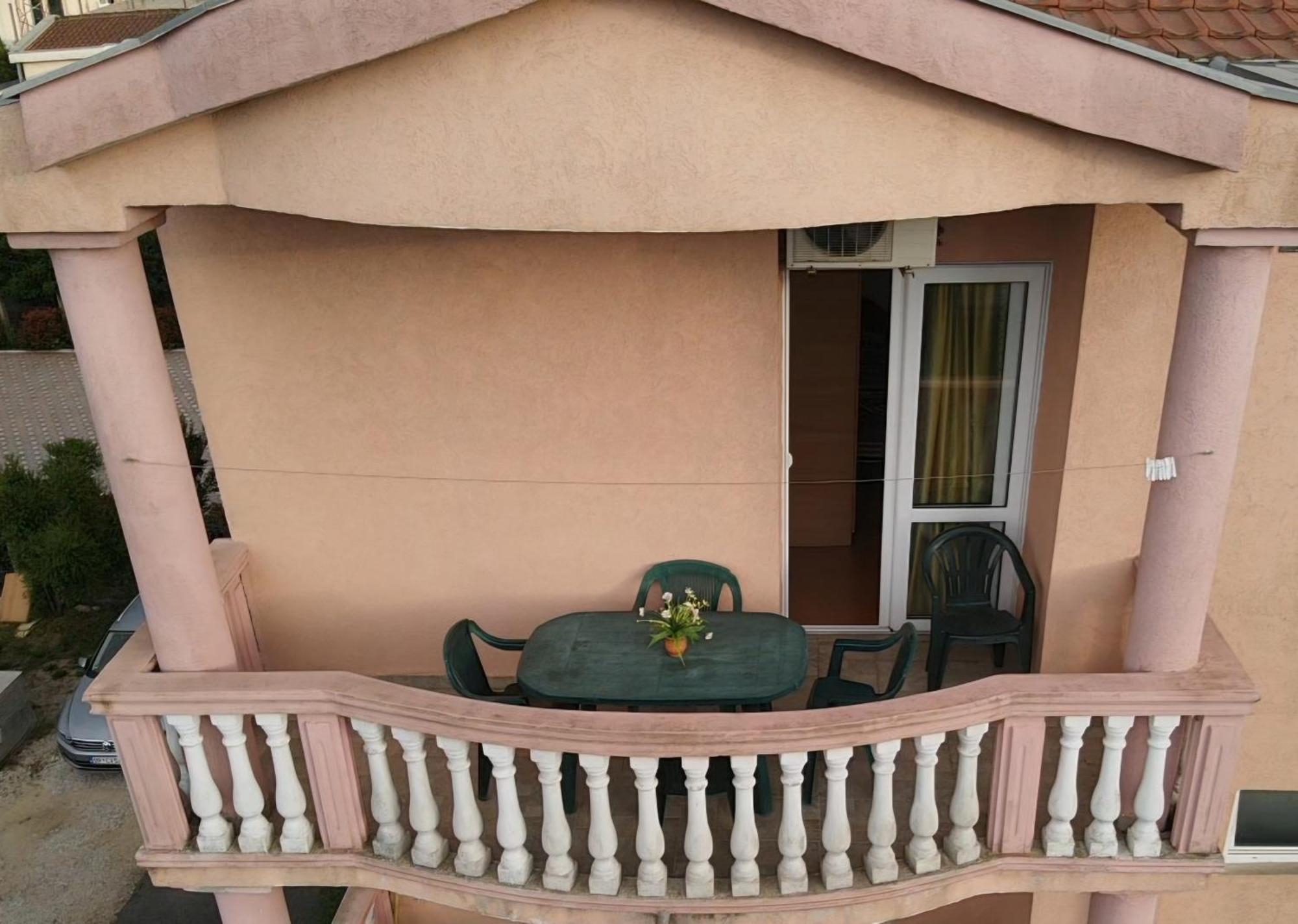 Kurt Apartaments Ulcinj Luaran gambar
